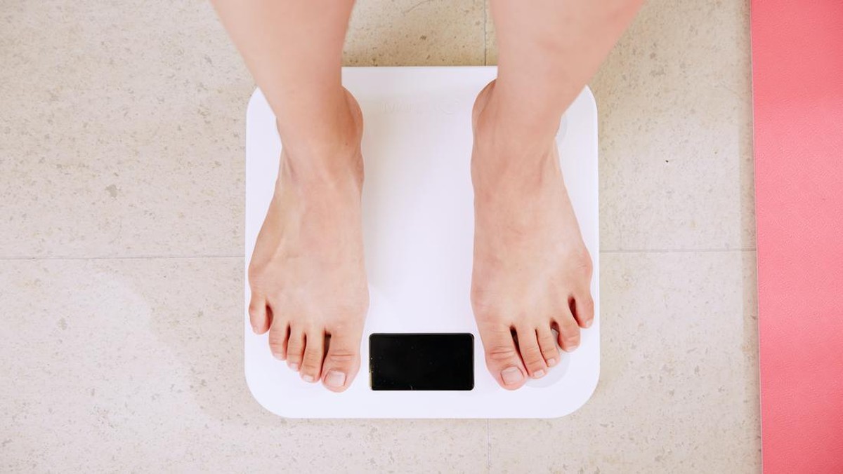 tanpa-diet-ketat,10-kebiasaan-malam-hari-bisa-turunkan-berat-badan