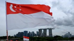 7-negara-dengan-warna-bendera-merah-dan-putih