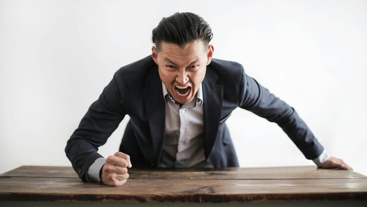 termasuk-kopi,-hindari-5-makanan-ini-saat-marah-stres!-efeknya-buruk