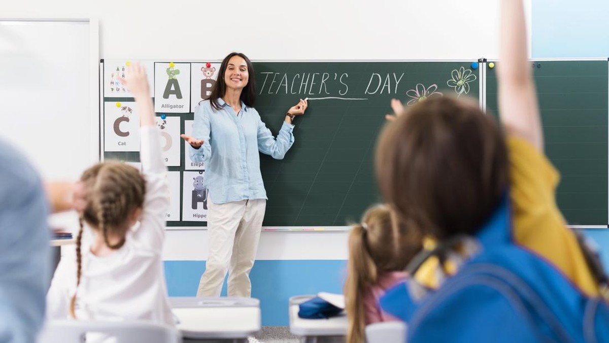 tak-ada-honorer,-gaji-guru-di-negara-ini-setara-direktur