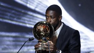 ousmane-dembele-raih-ballon-d’or-2025:-saya-tak-bisa-berkata-kata