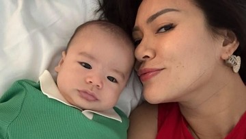 potret-baby-jason-anak-aline-adita,-bikin-bahagia-setelah-7-tahun-dinantikan