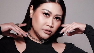 terungkap,-alasan-boiyen-putuskan-cerai-di-usia-2-bulan-pernikahan