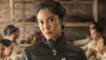 deretan-inspirasi-model-kebaya-janggan-dari-putri-marino-sampai-dian-sastrowardoyo,-bak-kartini-masa-kini