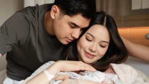 terpopuler:-arti-nama-bayi-perempuan-alyssa-daguise-dan-al-ghazali