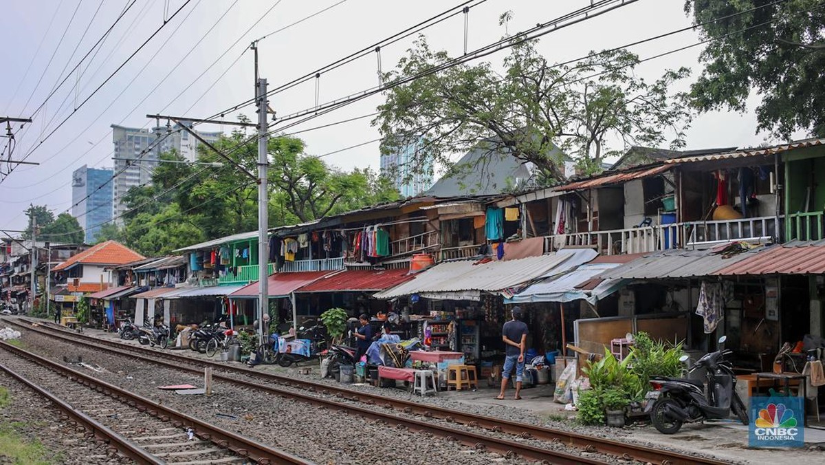 5-ciri-utama-anda-termasuk-golongan-warga-kelas-bawah