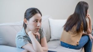 cut-off!-7-ciri-kepribadian-orang-yang-sebaiknya-dihindari-sebelum-bikin-hidup-kacau