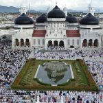 10-negara-paling-rajin-ibadah-di-dunia,-indonesia-nomor-berapa?