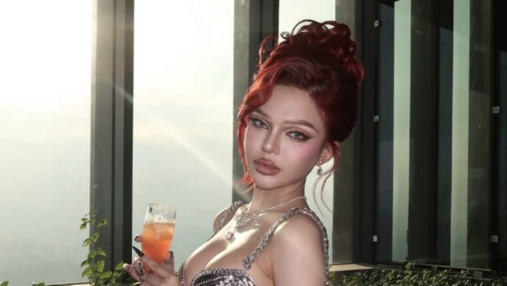 tak-minum-air-putih-3-tahun,-influencer-ini-kena-kanker-darah