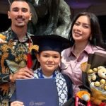 momen-el-barack-anak-jessica-iskandar-lulus-sd-didampingi-ayah-sambung,-intip-potretnya