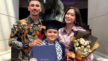 momen-el-barack-anak-jessica-iskandar-lulus-sd-didampingi-ayah-sambung,-intip-potretnya