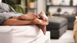 mengenal-posisi-mating-press-dalam-berhubungan-seks-dari-tips-melakukan-hingga-risikonya