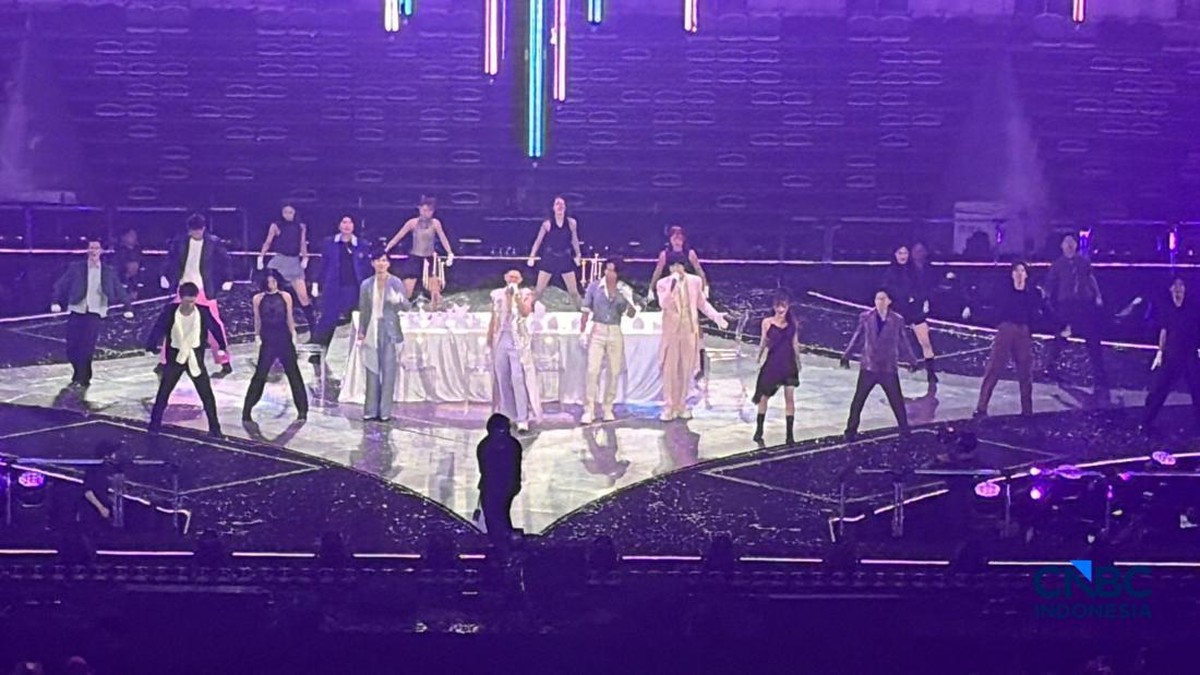 ga-tua-tua!-potret-tao-ming-tse-hua-ze-lei-konser-fforever-di-jakarta