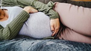 penyebab-ibu-hamil-mengompol-di-malam-hari-dan-tips-mengatasinya