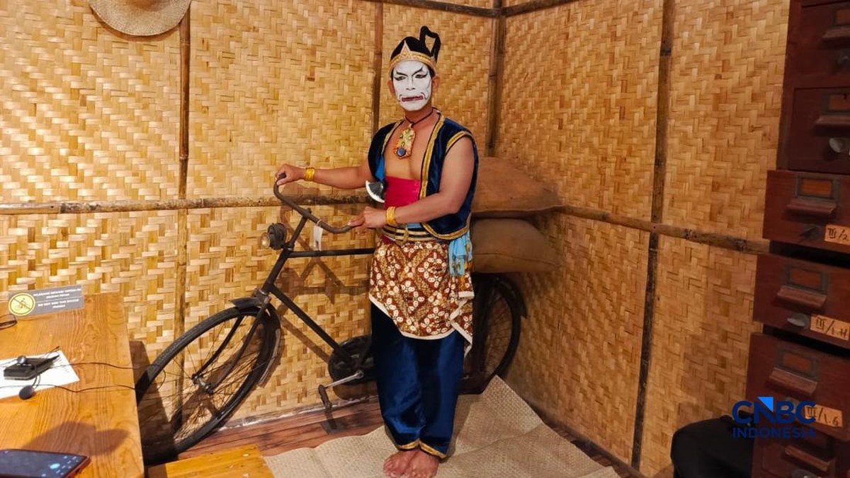 bi-gelar-pameran-wayang,-hiburan-rakyat-dari-krisis-ke-krisis