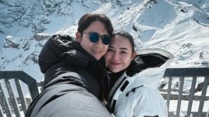 terpopuler:-amanda-manopo-dan-kenny-austin-dikaruniai-anak-pertama