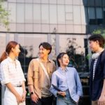 ini-perbedaan-busana-ke-kantor-antara-gen-z,-millennial,-gen-x,-dan-boomers