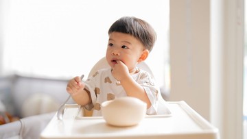 jadwal-dan-tekstur-mpasi-bayi-7-12-bulan,-bunda-perlu-tahu
