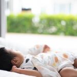 5-cara-mengenalkan-konsep-pagi-dan-malam-pada-bayi,-bunda-perlu-tahu